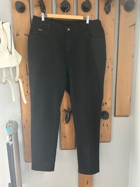 Riders Black Straight Leg Jeans